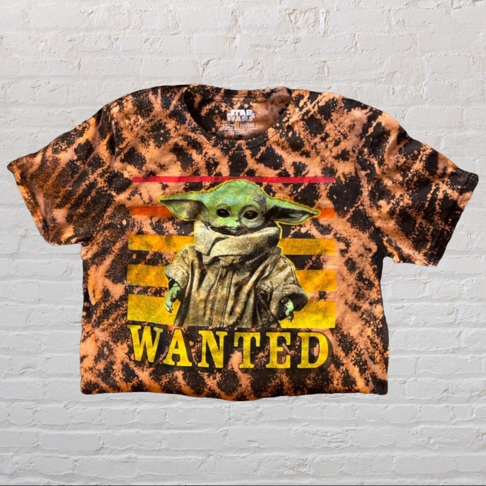 Star Wars Mandalorian Customized Bleach Tie Dye Cropped Baby Yoda T-Shirt Size M